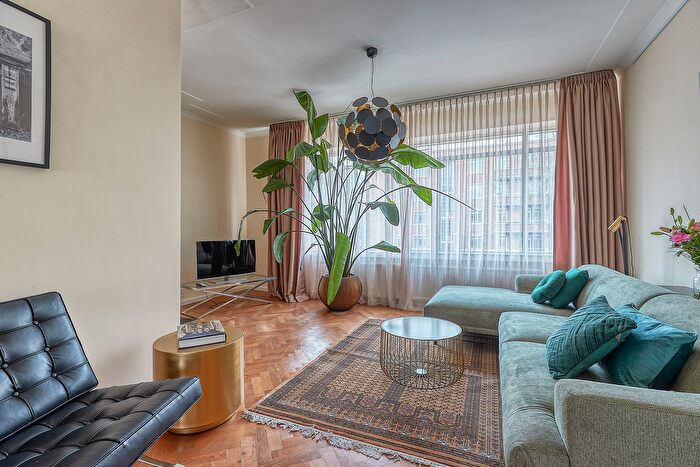 4-kamerappartement te huur in Duinzigt, Den Haag