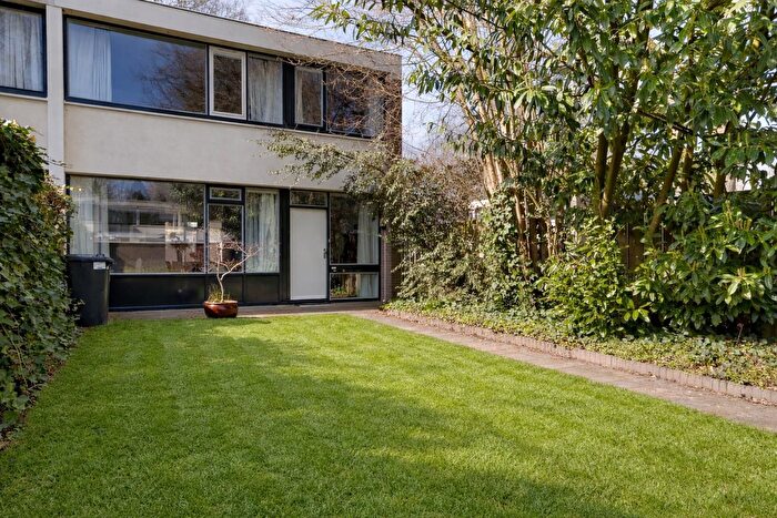 5-kamerhuis te koop in Emmerhout, Emmen