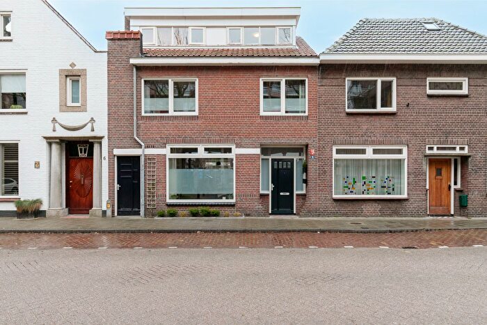 6-kamerhuis te koop in Loven Oost, Tilburg