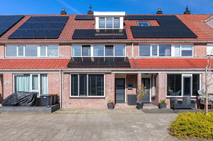 5-kamerhuis te koop in Kersenboogerd-Zuid - Buurt 33 03, Hoorn (NH)