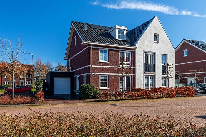 7-kamerhuis te koop in Vliettuinen, Wateringen
