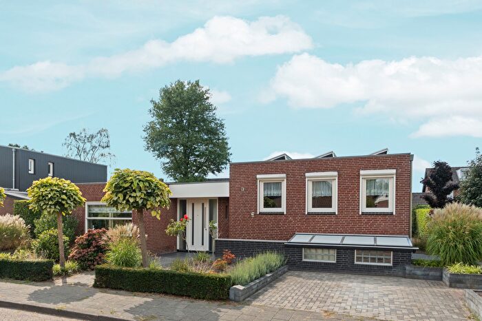7-kamerhuis te koop in Midden, Gennep