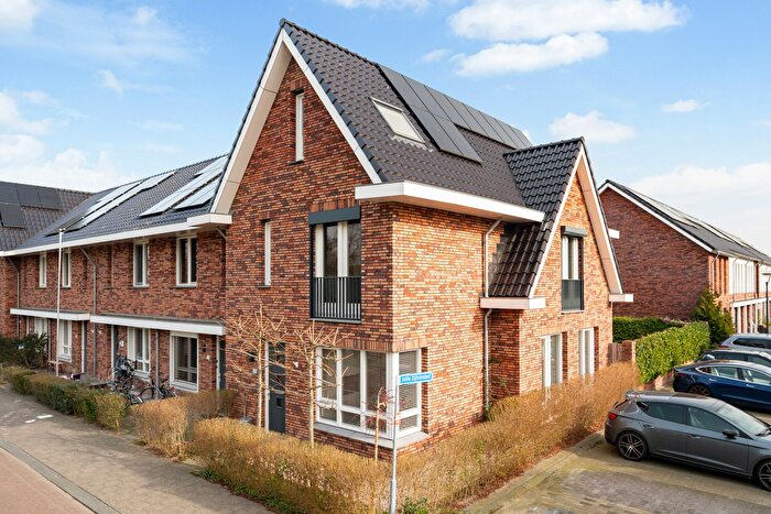 5-kamerhuis te koop in Woerden – Pieter Lieftinckstraat, Staatsliedenkwartier