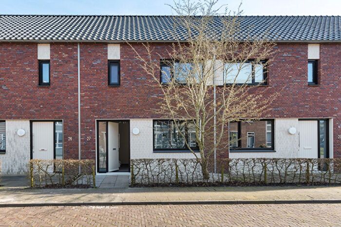 5-kamerhuis te koop in Midden, Heerenveen