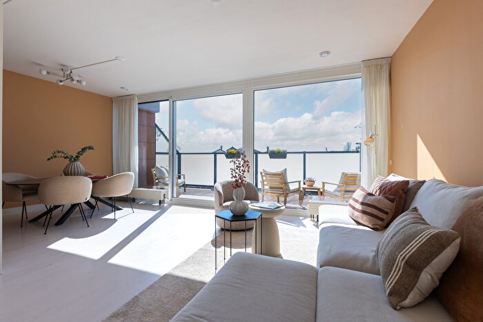 3-kamerappartement te koop in Weesp – Casparushof, Hogewey-Zuid