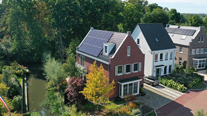 6-kamerhuis te koop in Vreeland Dorp, Vreeland