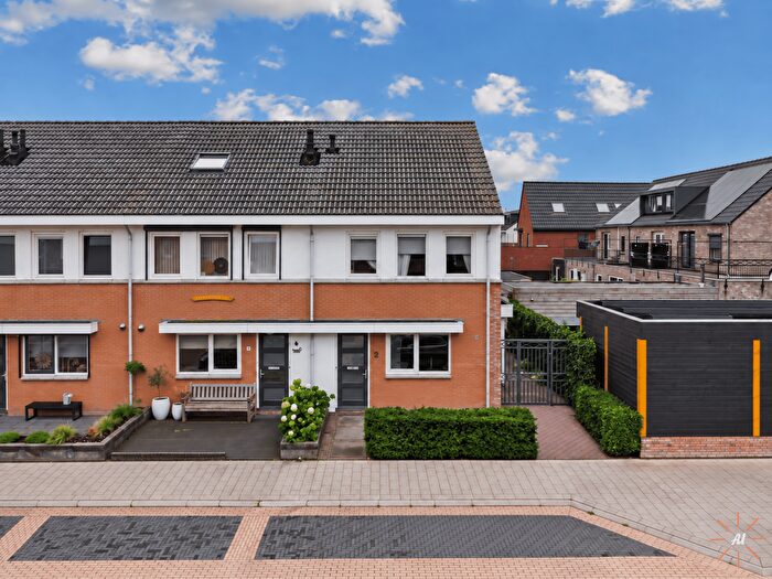 5-kamerhuis te koop in Urkerland, Urk