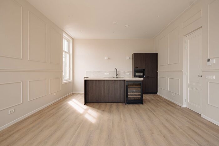 4-kamerappartement te huur in Hemonybuurt, Amsterdam
