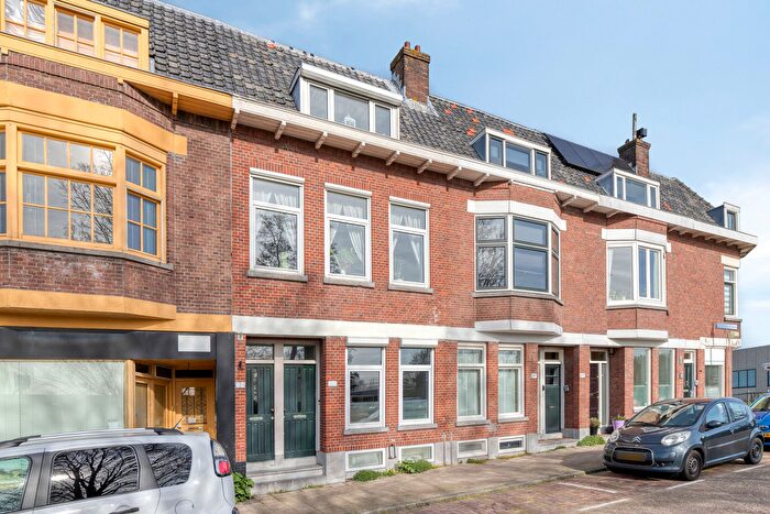 4-kamerappartement te koop in Rotterdam – Burgemeester Bosstraat, Overschie