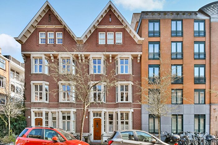 6-kamerappartement te koop in Amsterdam – Pieter de Hoochstraat, Johannes Vermeerbuurt