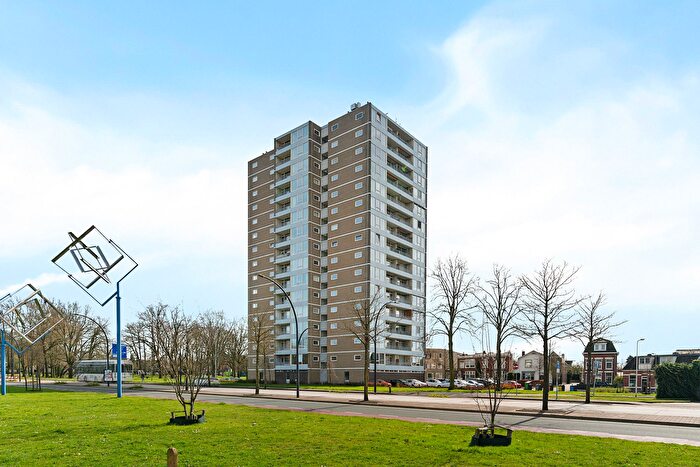 3-kamerappartement te koop in Hogeland-Noord, Enschede