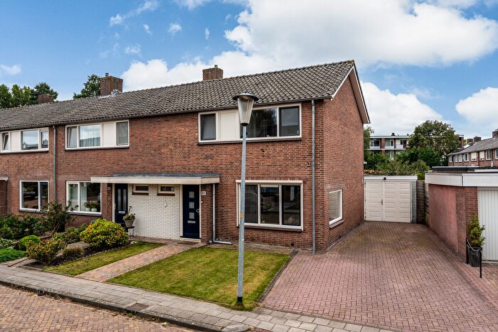 4-kamerhuis te koop in Veendam en omgeving station, Veendam