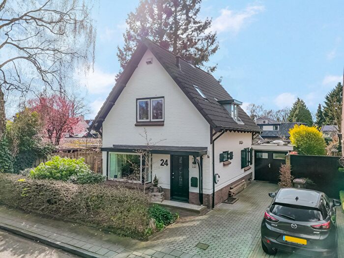 4-kamerhuis te koop in Stationsbuurt, Ede