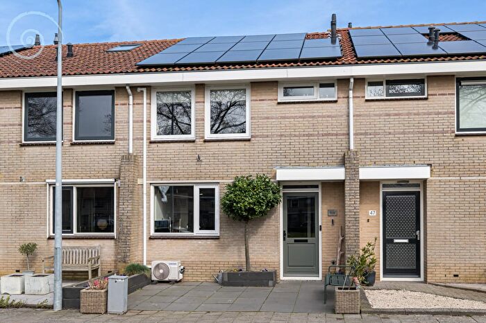 5-kamerhuis te koop in Ouddorp – Bieningen, Ouddorp zuid