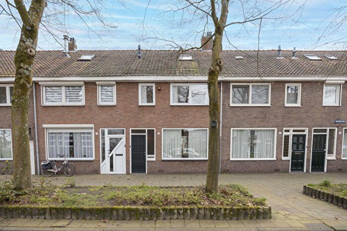5-kamerhuis te koop in Tilburg – Paduaplein, Padua