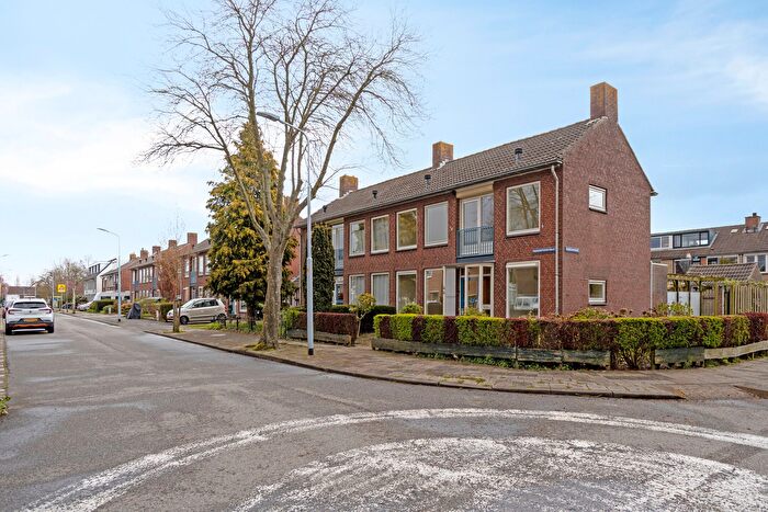 7-kamerhuis te koop in Nieuw-Vennep – Ridderspoorstraat, Nieuw-Vennep Zuid