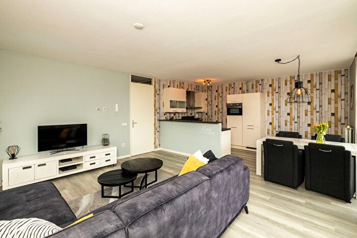 Koop en Huur Huizen - 3
