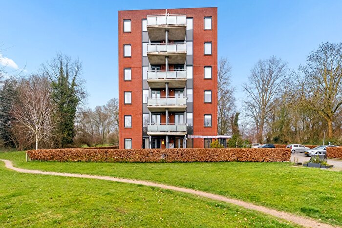 3-kamerappartement te koop in Lelystad – Voorhof, Hofstede, Plantage, Wijngaard