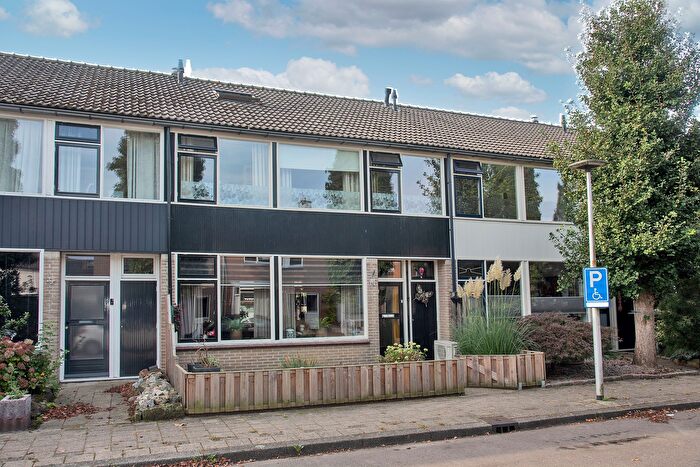6-kamerhuis te koop in Zwavertshoek, Hengelo (OV)