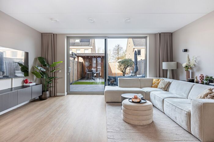 5-kamerhuis te koop in Volgerlanden-Oost, Hendrik-Ido-Ambacht
