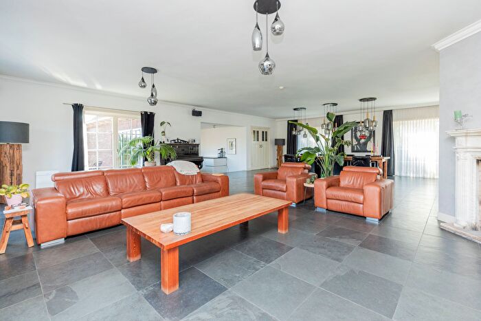 Koop en Huur Huizen - 3