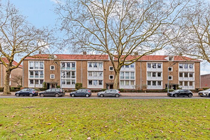 3-kamerappartement te koop in Staatsliedenkwartier, Hilversum