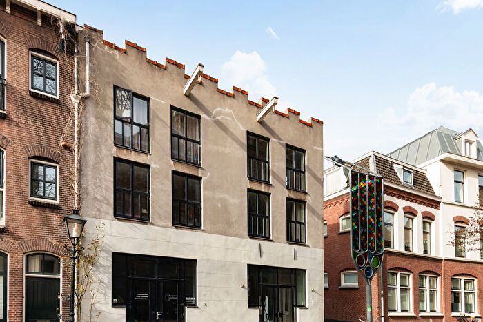 3-kamerappartement te koop in Utrecht – Buurkerksteeg, Lange Elisabethstraat, Mariaplaats en omgeving