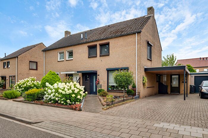 7-kamerhuis te koop in Groenekruisgebied, Swalmen