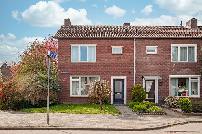 5-kamerhuis te koop in Heerlen – Grasbroekerweg, Grasbroek