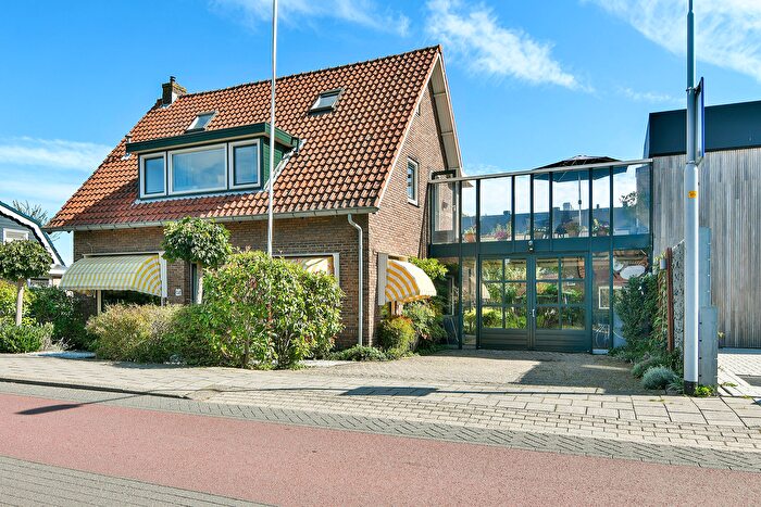 10-kamerhuis te koop in Vijfhuizen Nieuwebrug, Vijfhuizen