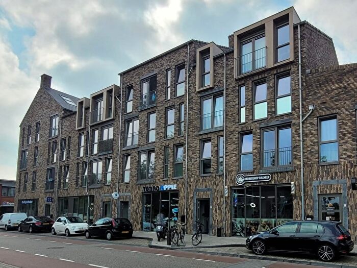 2-kamerappartement te huur in Emmeloord-Centrum-Centrum Oost, Emmeloord