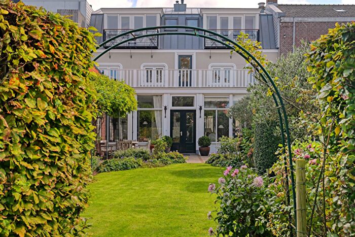 14-kamerhuis te koop in Domburg, Domburg