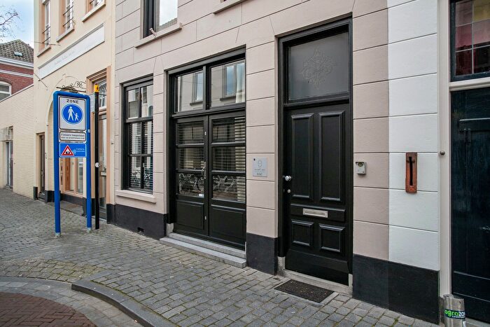 Koop en Huur Huizen - 3