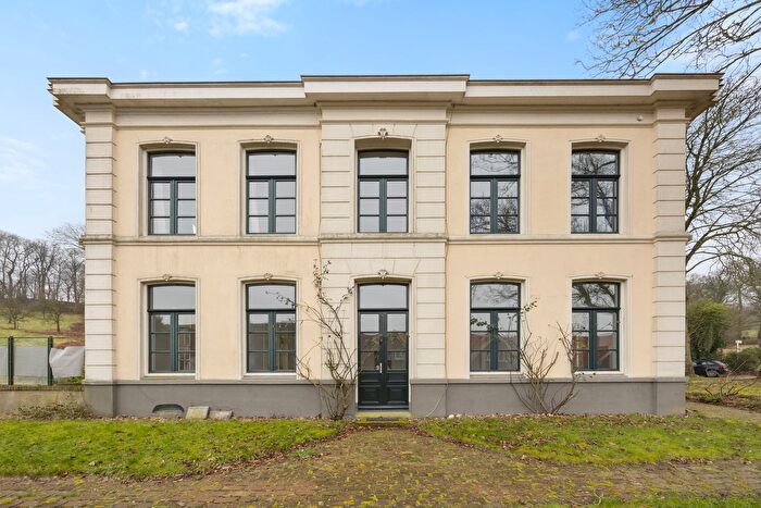 7-kamerhuis te koop in Beek-Oost, Beek (Gem. Berg en Dal)