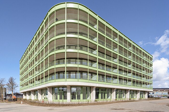 3-kamerappartement te huur in Schepenbuurt, Cartesiusweg e.o., Utrecht