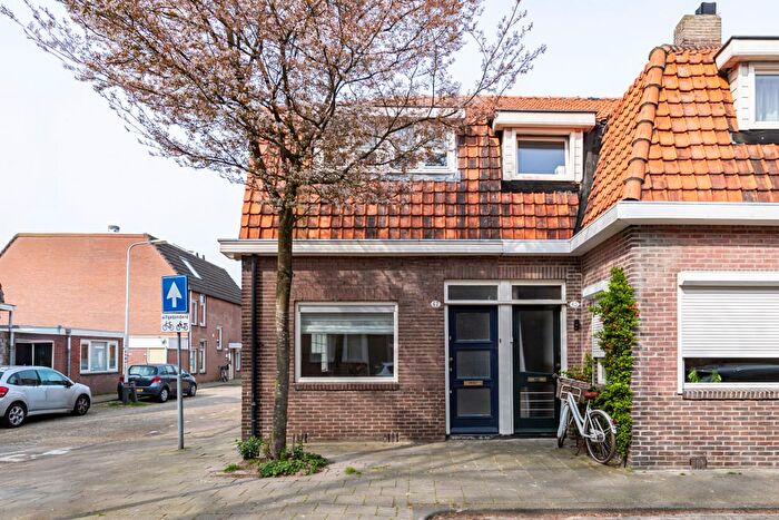4-kamerhuis te koop in Tilburg – Staringstraat, Schrijversbuurt