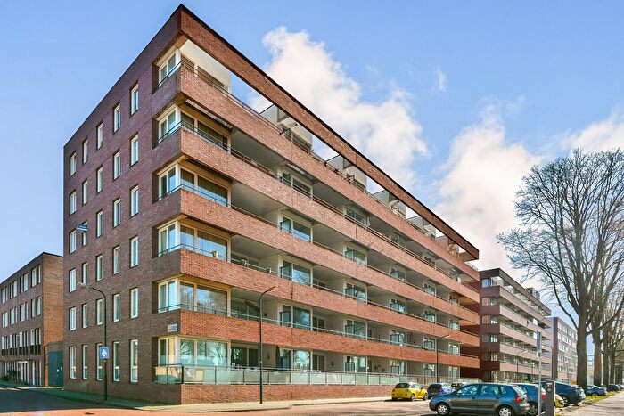 3-kamerappartement te koop in Amsterdam – Johan Hofmanstraat, Zuidwestkwadrant-Zuid
