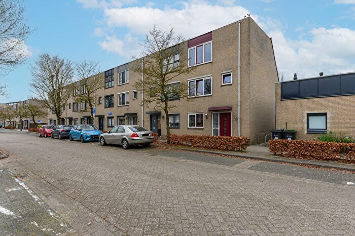 4-kamerhuis te koop in Almere – Parijsstraat, Centrum Almere Buiten Noord