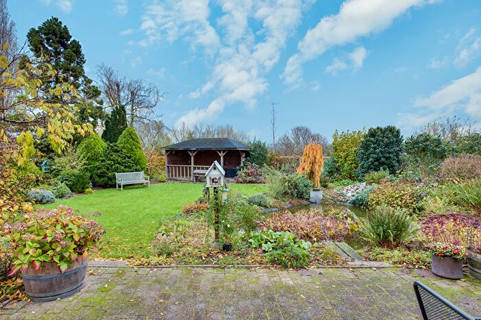 Koop en Huur Huizen - 3