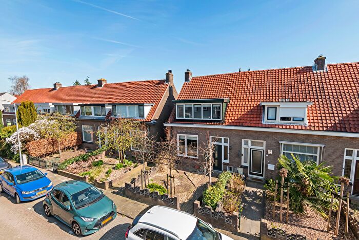 3-kamerhuis te koop in Burgemeesterswijk, Tiel