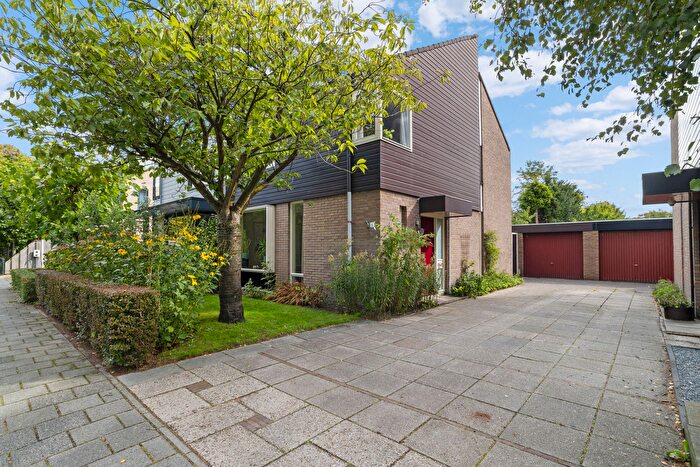 6-kamerhuis te koop in Heemskerk – Hannie Schaftstraat, Verzetstrijdersbuurt