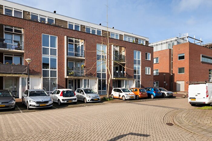 3-kamerappartement te koop in Woerden – Gebr. Grimmkade, Snel en Polanen