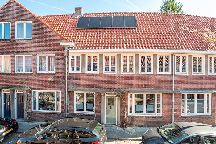 5-kamerhuis te koop in Kruidenbuurt, Eindhoven