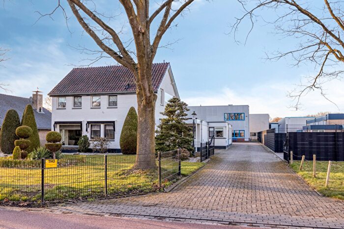 8-kamerhuis te koop in Bedrijventerrein Westermaat Zuidwest, Hengelo (OV)