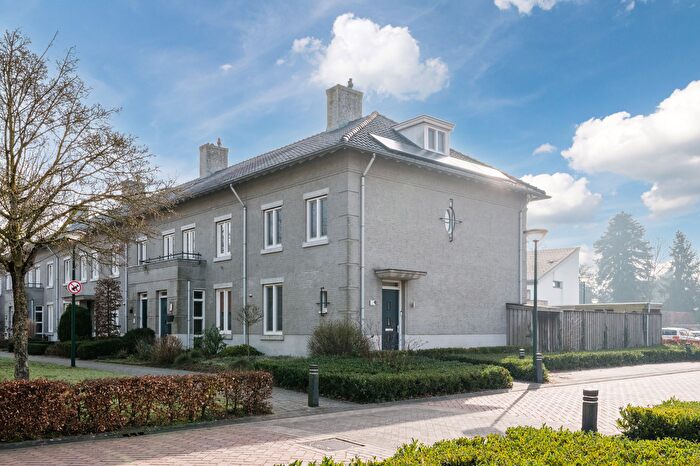 4-kamerhuis te koop in Heeze – Binnenhof, Emmerik