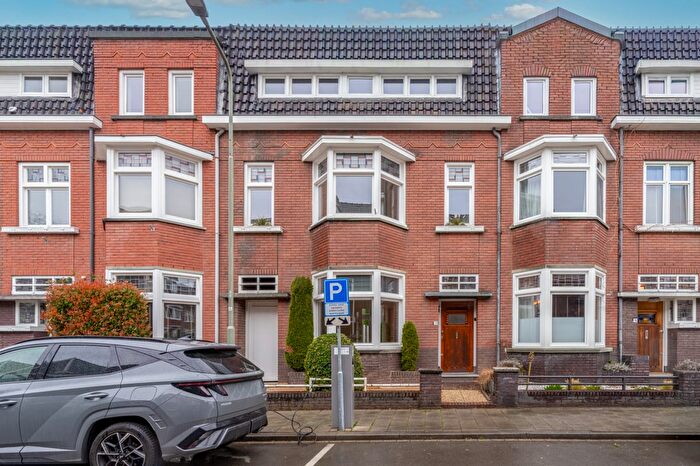 8-kamerhuis te koop in Geleen-Centrum, Geleen