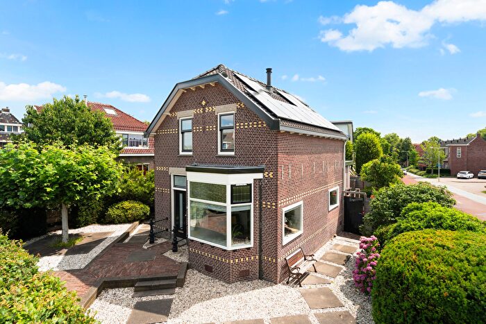 4-kamerhuis te koop in Oranjebuurt, Berkel en Rodenrijs