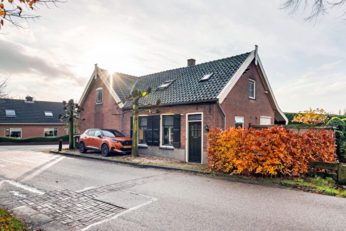 3-kamerhuis te koop in Middelkoop, Leerbroek