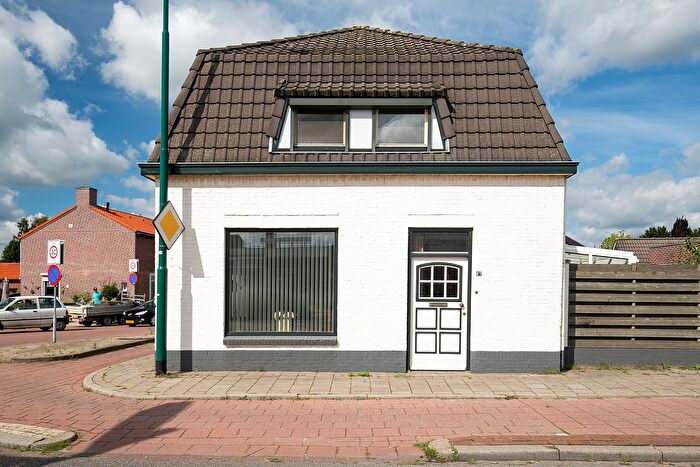 4-kamerhuis te koop in Bedrijventerrein Saxa Gotha, Boxmeer