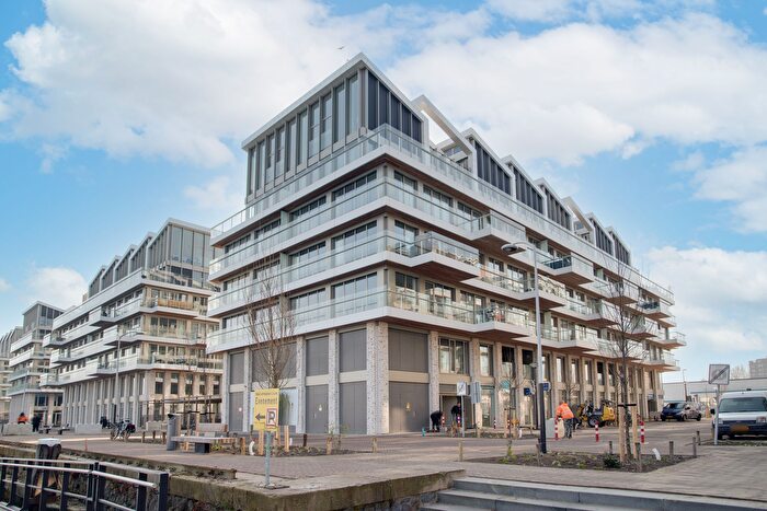 3-kamerappartement te huur in Cruquiusbuurt, Amsterdam